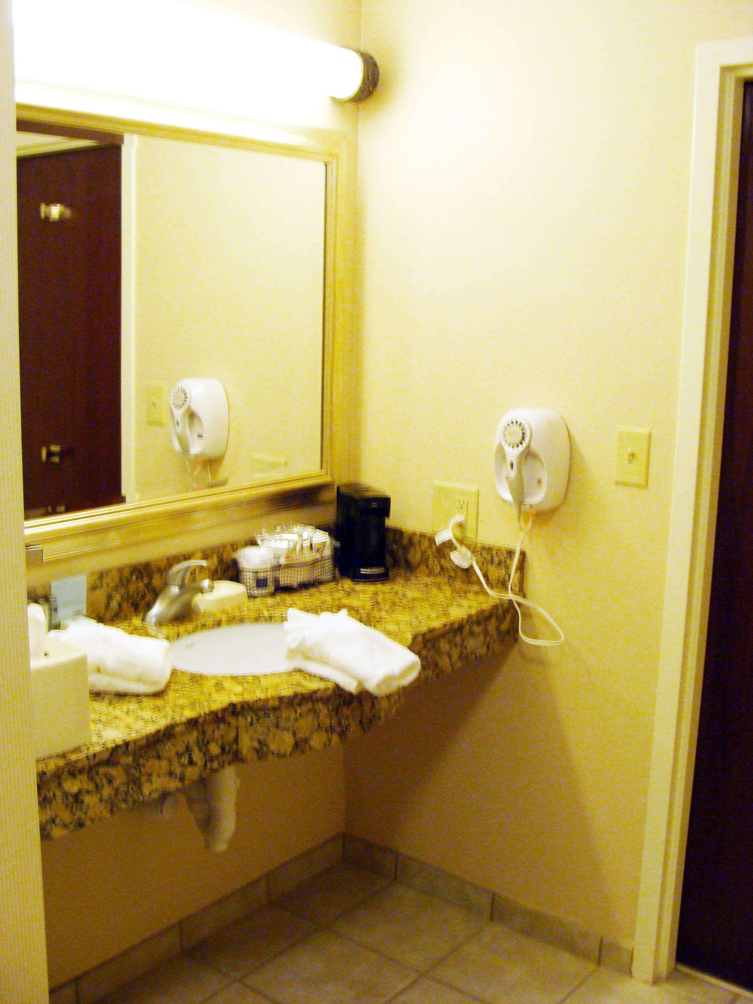 Hampton Inn Calera Extérieur photo